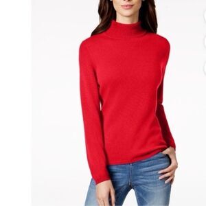 Charter Club Luxury Cashmere Sweater
Size Small